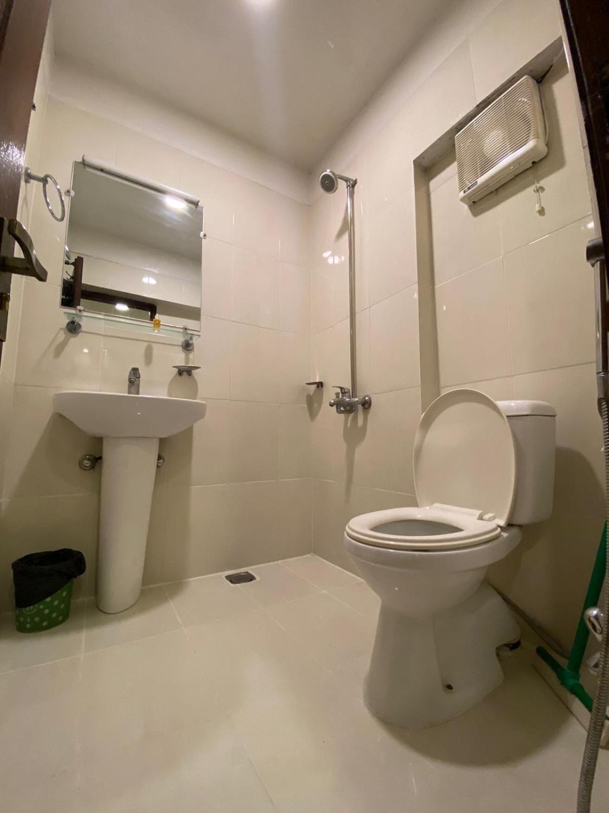 איסלמאבד Diplomat Hotel מראה חיצוני תמונה