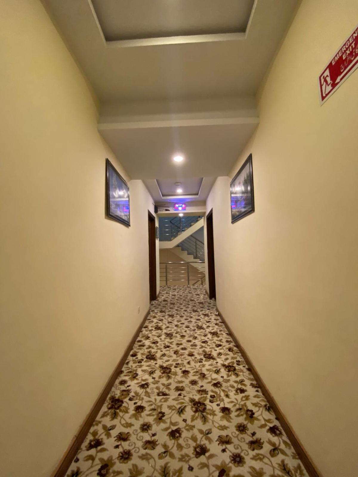 איסלמאבד Diplomat Hotel מראה חיצוני תמונה