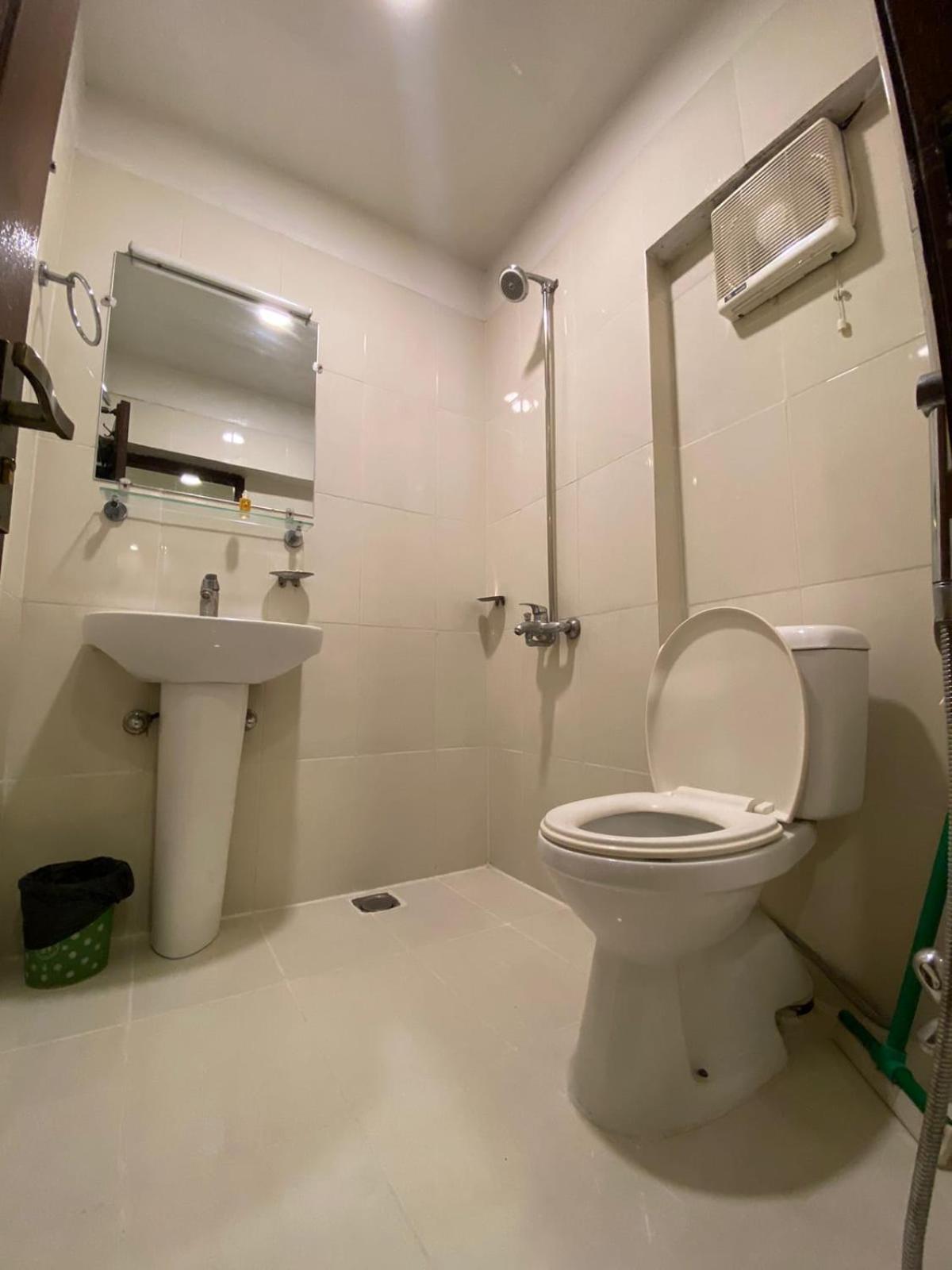איסלמאבד Diplomat Hotel מראה חיצוני תמונה
